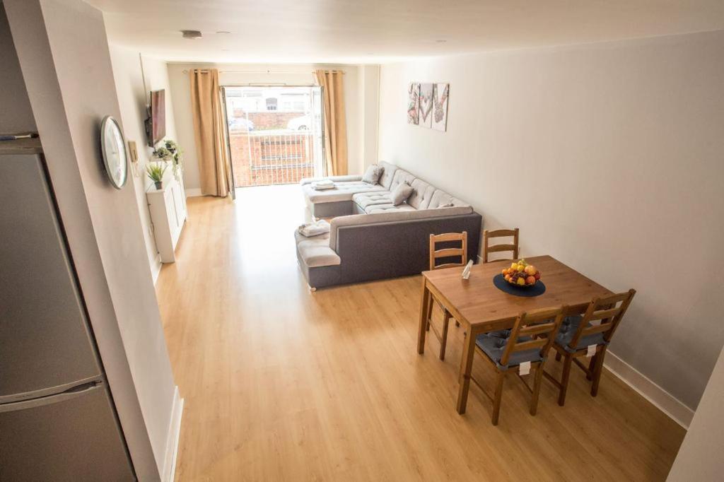 Diamond Apartment เบลฟาสต์ ภายนอก รูปภาพ